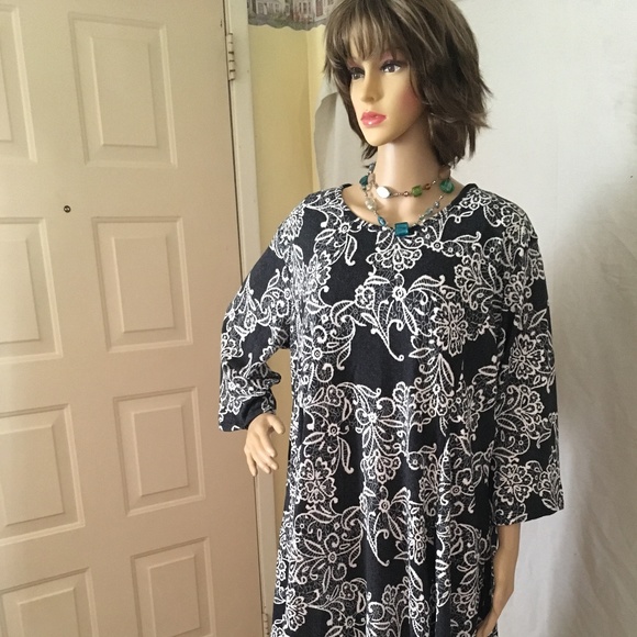 NIB Diva D Gray Floral Textured Dress/Tunic 2XL - Picture 2 of 4